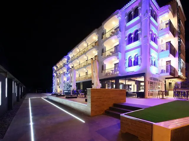 ****  The Element Hotel Cambrils Spain